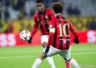 易游体育部门-南特三球狂胜，团结协作，大获全胜