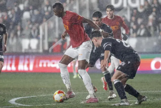 包含瓦伦西亚战胜皇家社会,结束连败势头!的词条 包含瓦伦西亚战胜皇家社会,结束连败势头!的词条