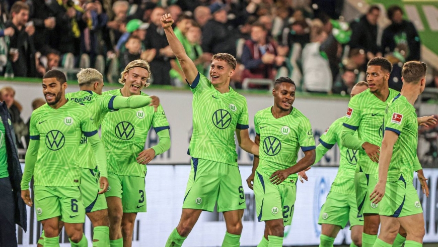 狼堡新援表现出色,带领球队取胜 狼堡新援表现出色,带领球队取胜