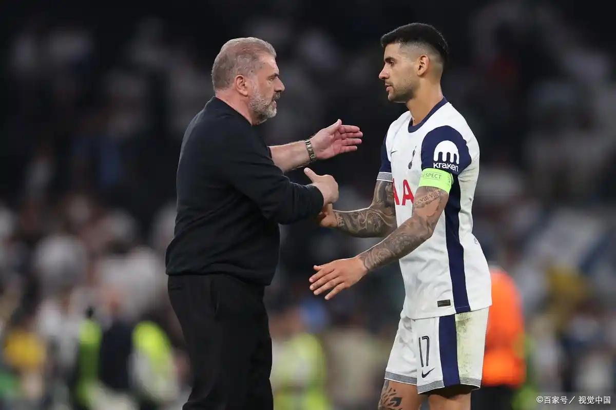 比利亚雷亚尔遭遇惨败，调整必要(比利亚雷亚尔百度百科)