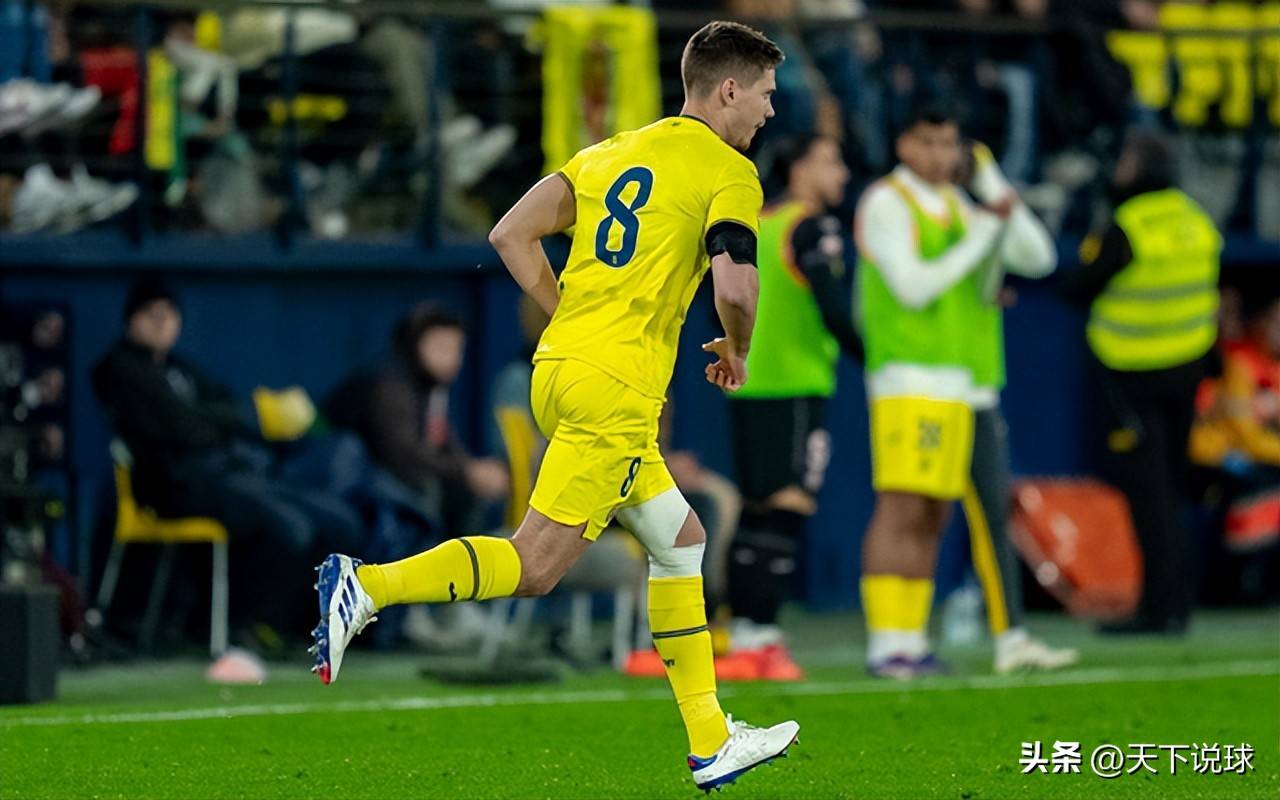 关于比利亚雷亚尔遭遇失利，小组出线前景受挫的信息