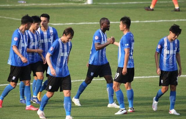 陕西长安竞技爆冷击败北京人和,豪取三分 陕西长安竞技爆冷击败北京人和,豪取三分