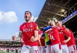 包含伯恩茅斯主场逆转纽卡，提升保级前景的词条